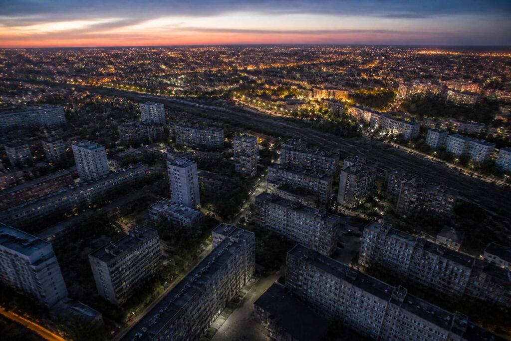découvrez quels quartiers de toulouse sont à éviter pour investir ou habiter, afin de faire un choix éclairé et sûr dans la ville rose.